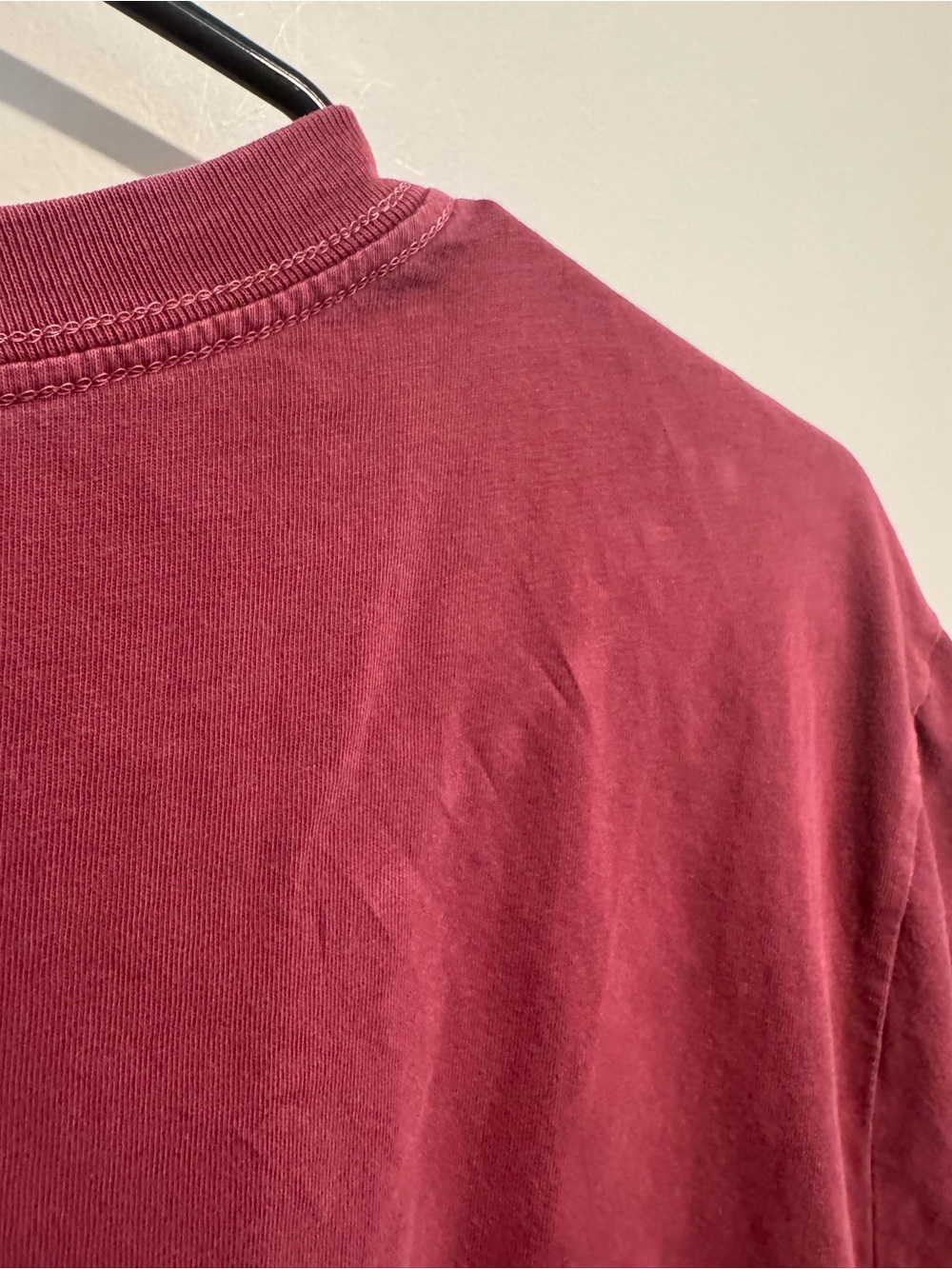 GAP Men's Short Sleeve Pocket Tee in Wine Red - Picture 5 of 5